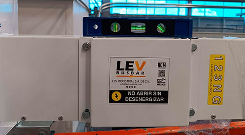 electroducto-aislado-en-aire---sistema-de-distribuición-electrica---002